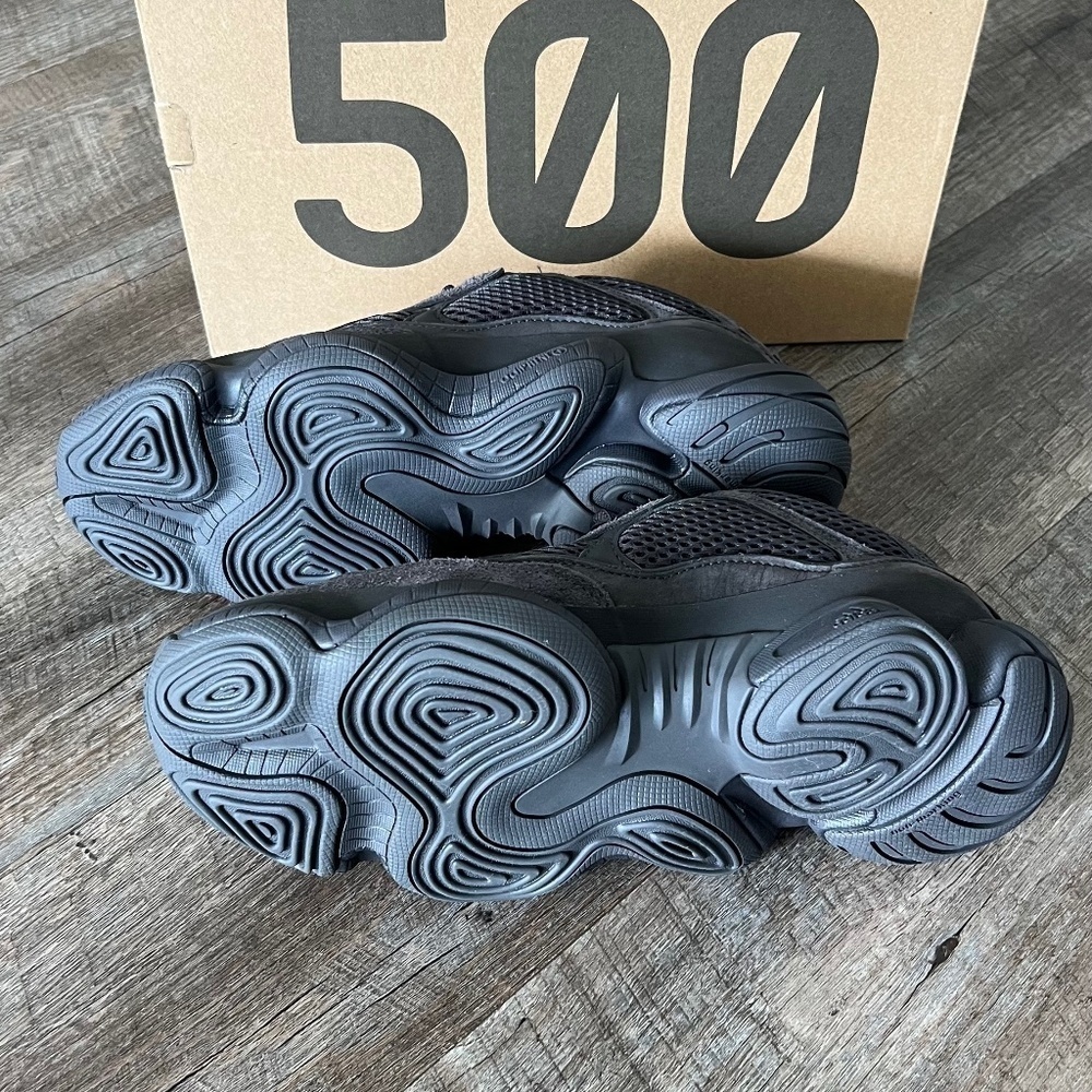 New! YEEZY 500 black sneakers, Authentic - Picture 4 of 9